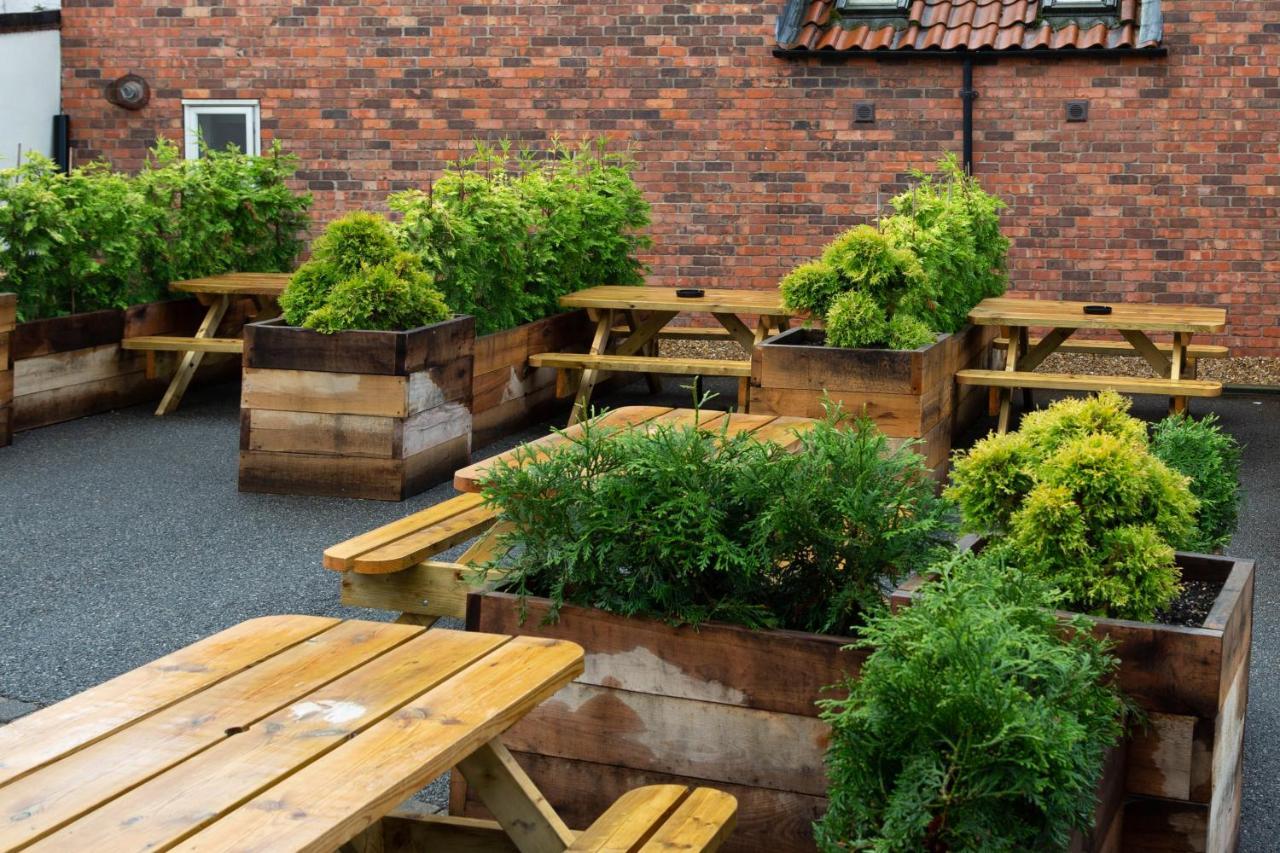 Hotel Advocate Arms Market Rasen Exterior foto